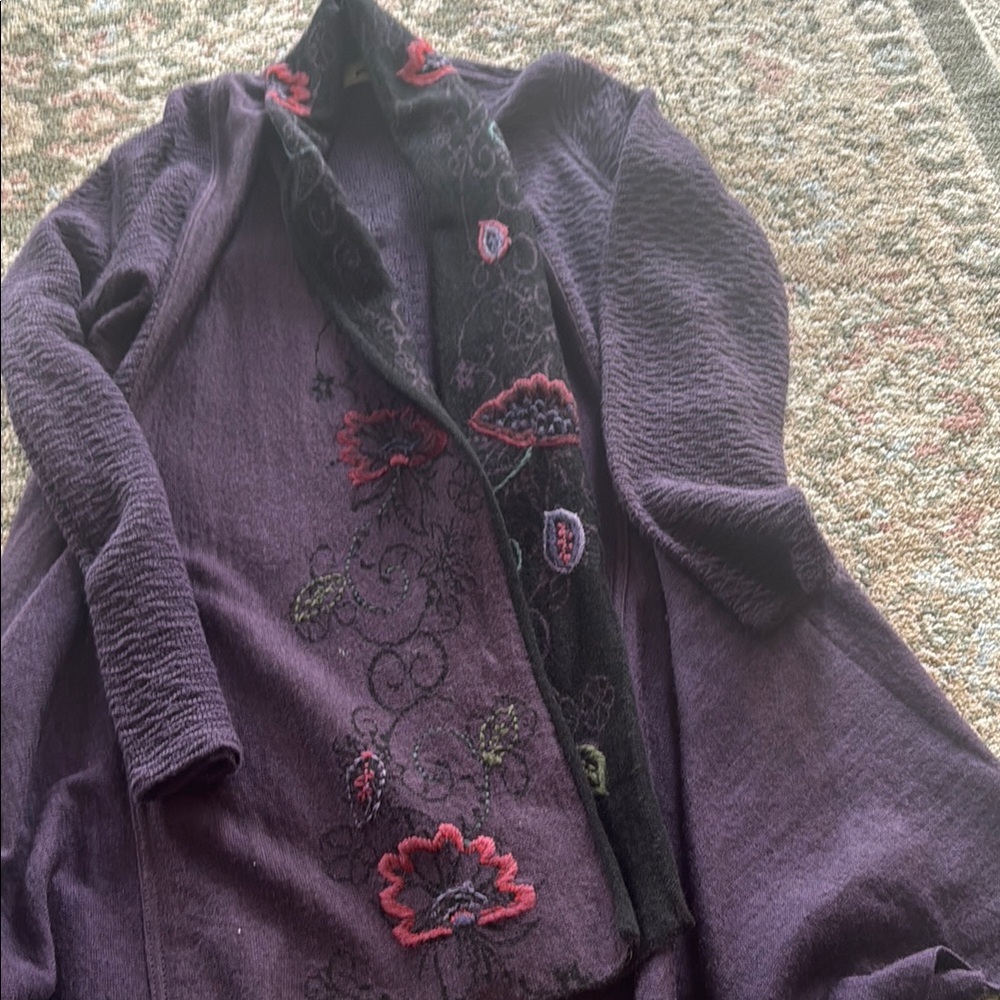 Gorgous sweater Peruvian  link Aplaca collection size M/L rare